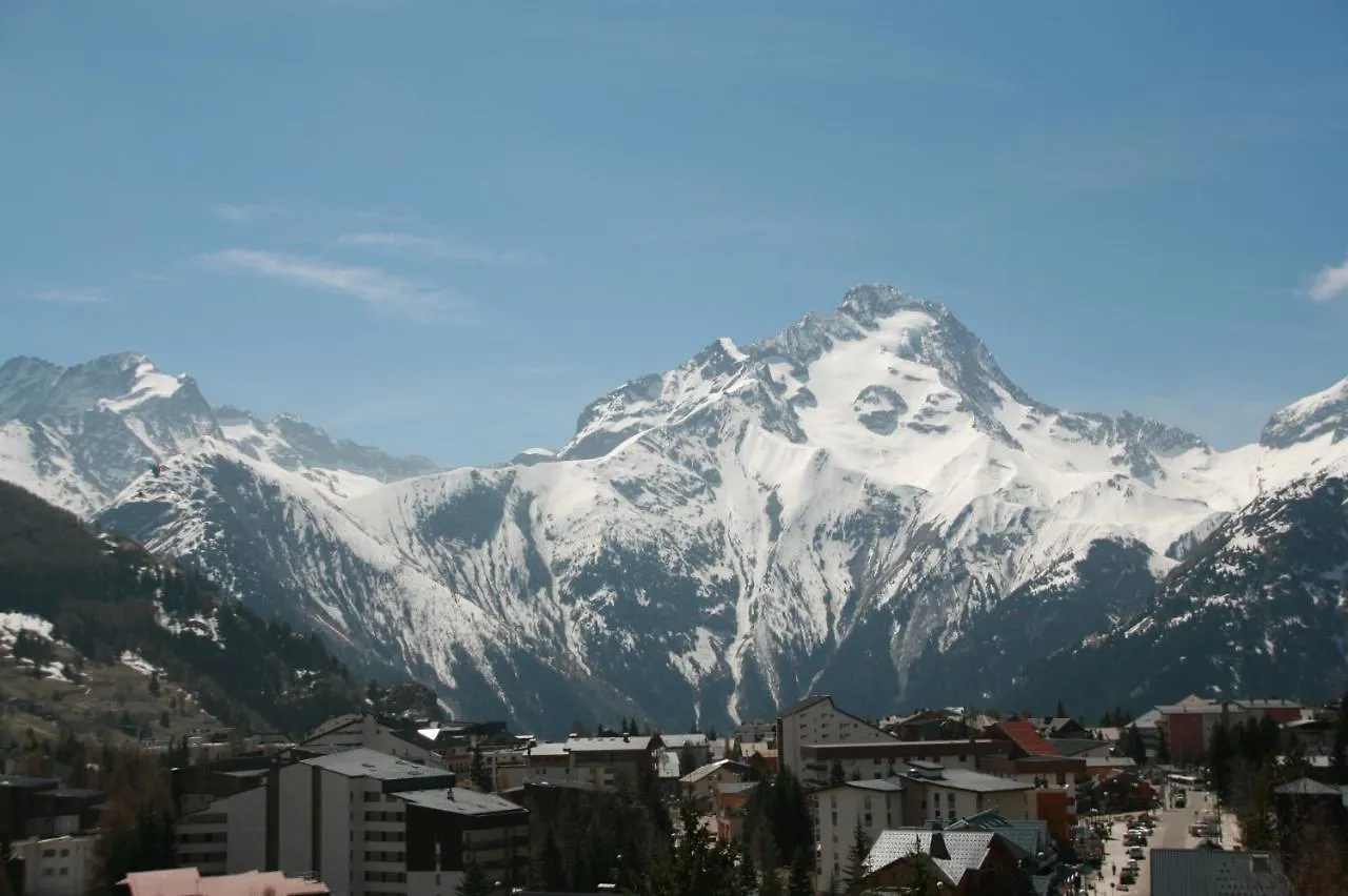 Votre Hebergement Au Coeur Des Deux Alpes contacts
